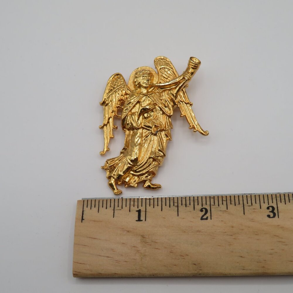 Angel Gold Tone Brooch - Picture 5 of 6